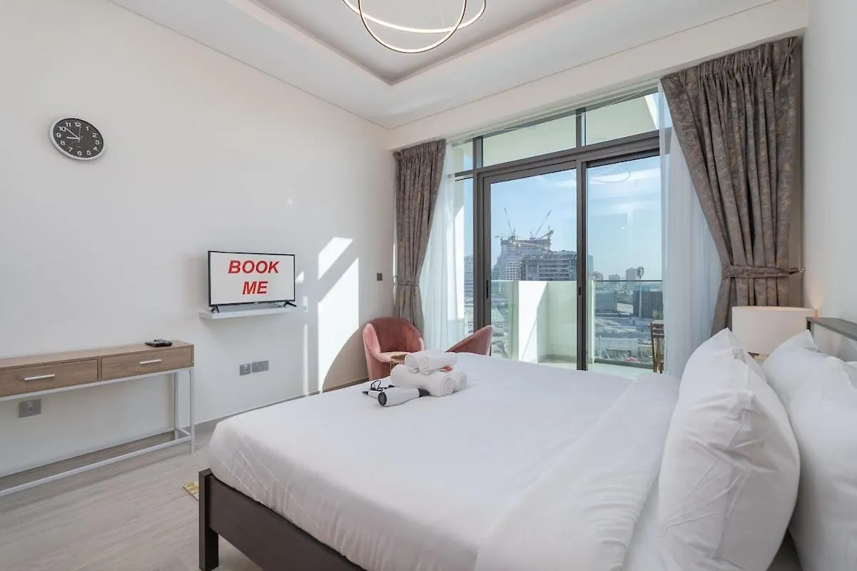 Wonderful Studio Apartment With Balcony At Farhad Azizi Dubai United Arab Emirates